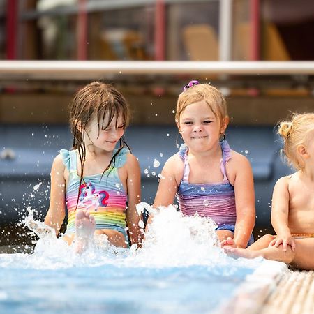 H2O Hotel-Therme-Resort, Fur Familien Mit Kindern Бад Вальтерсдорф Экстерьер фото